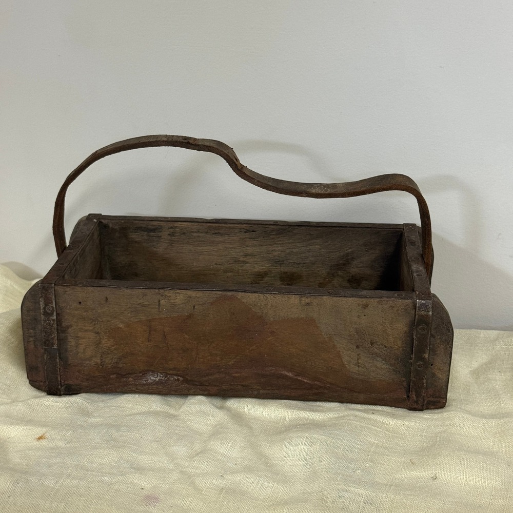 Antique Primitive Wooden Tool Caddy Rustic Garden Trug Leather Handle Iron Strap